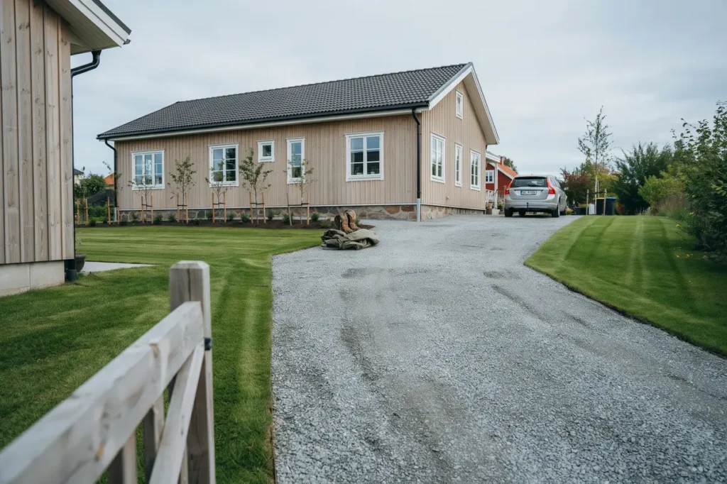 anl ggning av grusad uppfart och markplanering i blentarp