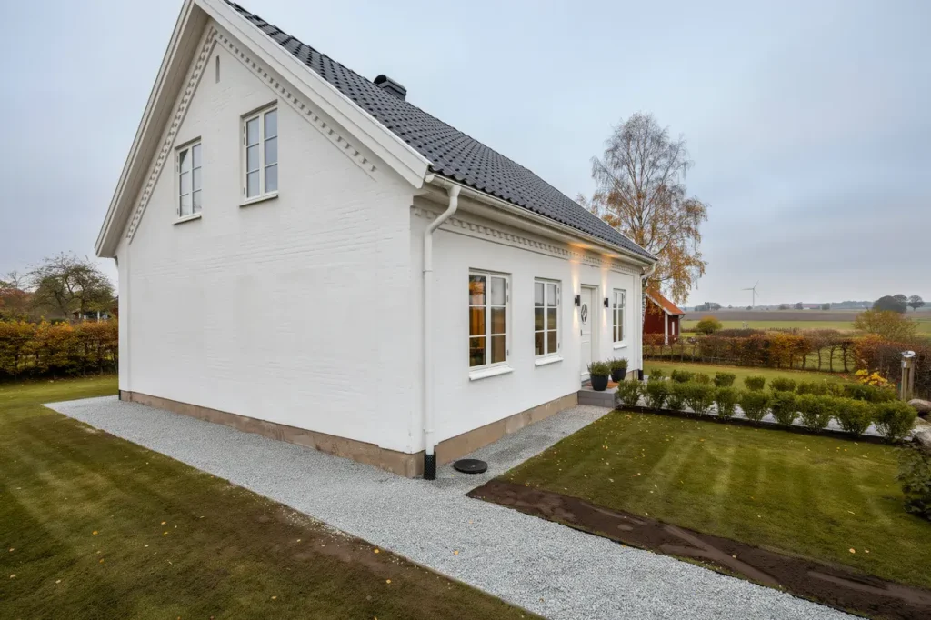 dr nering runt villa med ny dr nledning i blentarp sj bo